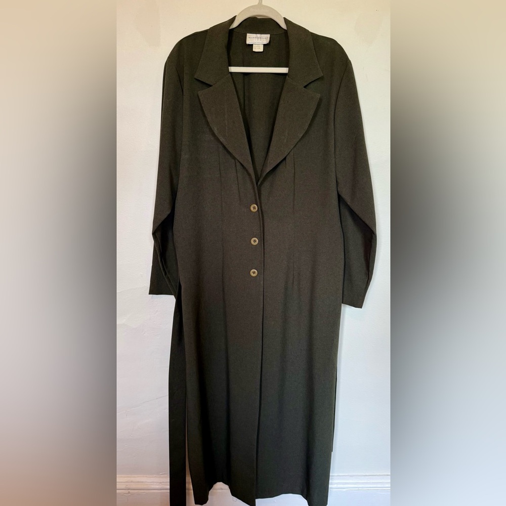 Women's Long Sleeve Dress - Brown
